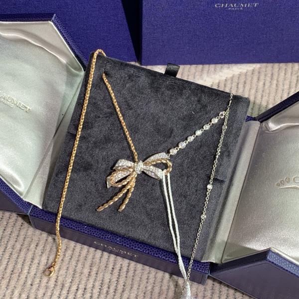 Chaumet Insolence Full-Diamond Bow Necklace