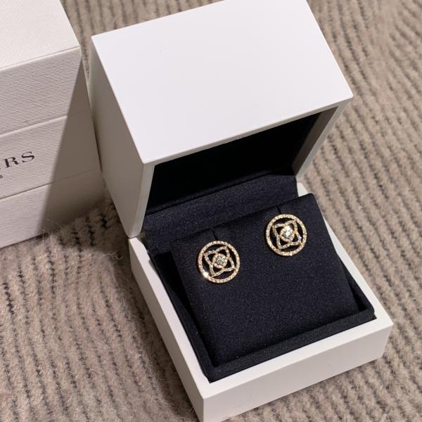 De Beers Enchanted Lotus Stud Earrings in 18K Rose Gold with Pavé Diamonds