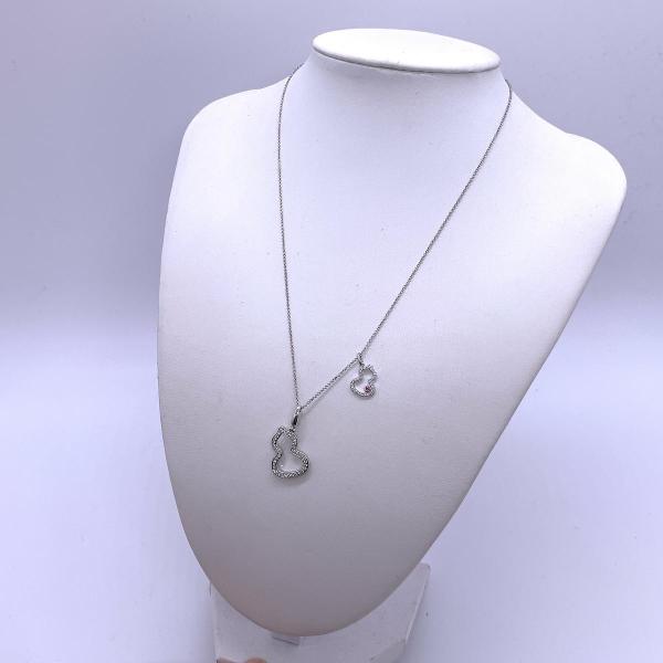 Qeelin Wulu Collection Petite Gourd 18K White Gold Diamond Pendant Necklace for Women