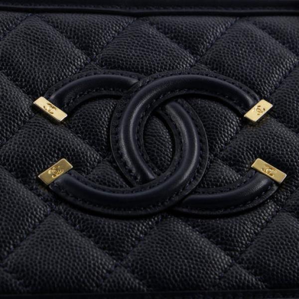 Chanel Filigree Vanity Case Quilted Caviar Small