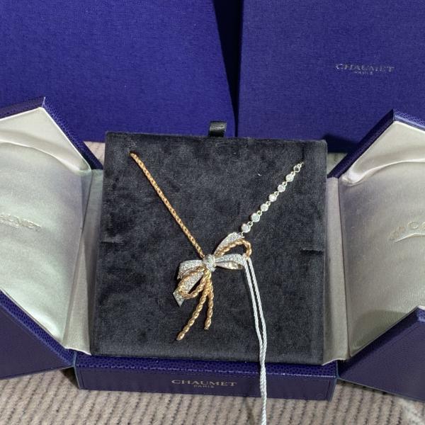 Chaumet Insolence Full-Diamond Bow Necklace