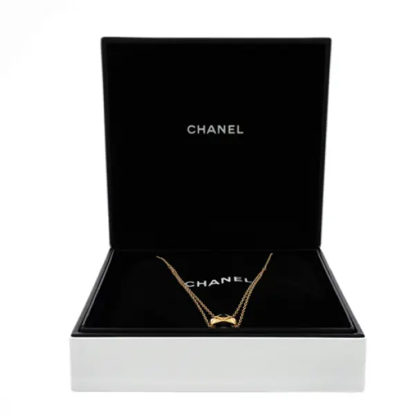 Chanel Coco Crush Double Chain Pendant Necklace 18K Yellow Gold