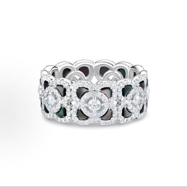 De Beers Enchanted Lotus 18K white gold ring with full diamond and mother-of-pearl inlay