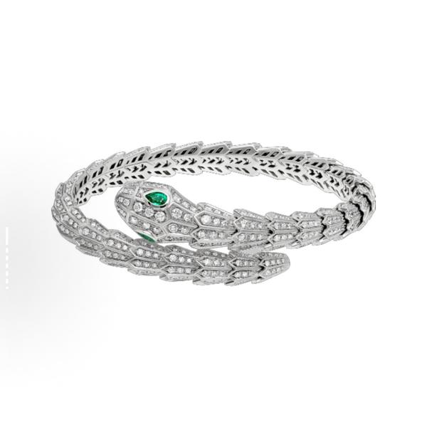 Bvlgari SERPENTIVIPER series Elegant Snake Head 18K White Gold Snake-shaped Bracelet Set with Diamond-Set Emerald Stones