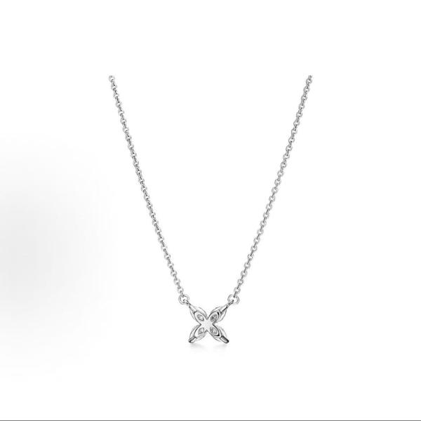 Tiffany & Co. Victoria series flower cluster four-leaf clover necklace small size